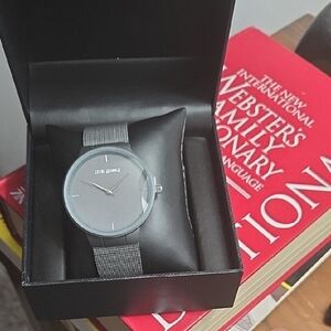 Steve Madden Gray Mesh Men's Watch
